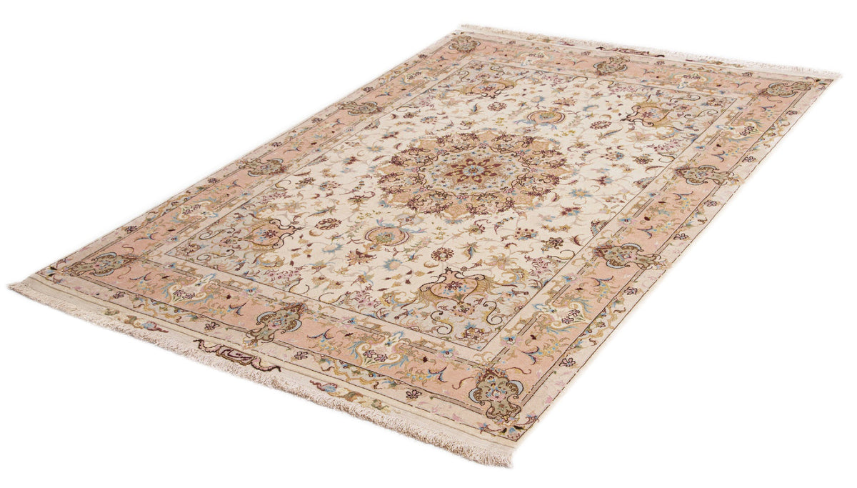 214x147 Tabriz sur et avec de la soie