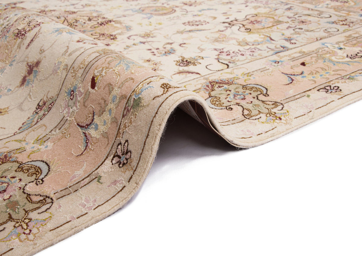214x147 Tabriz sur et avec de la soie