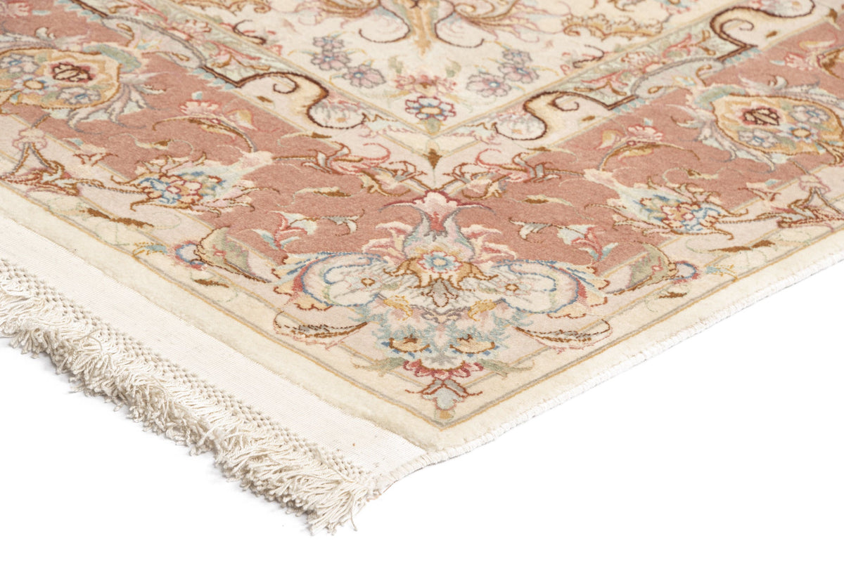 215x154 Tabriz sur et avec de la soie