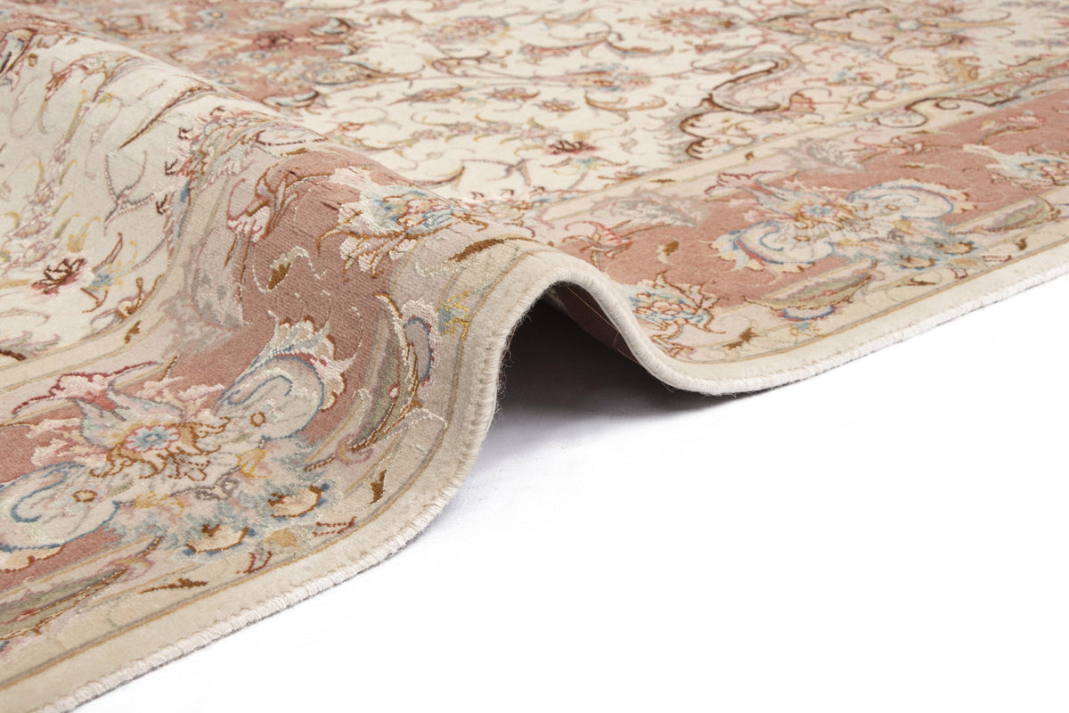 215x154 Tabriz sur et avec de la soie