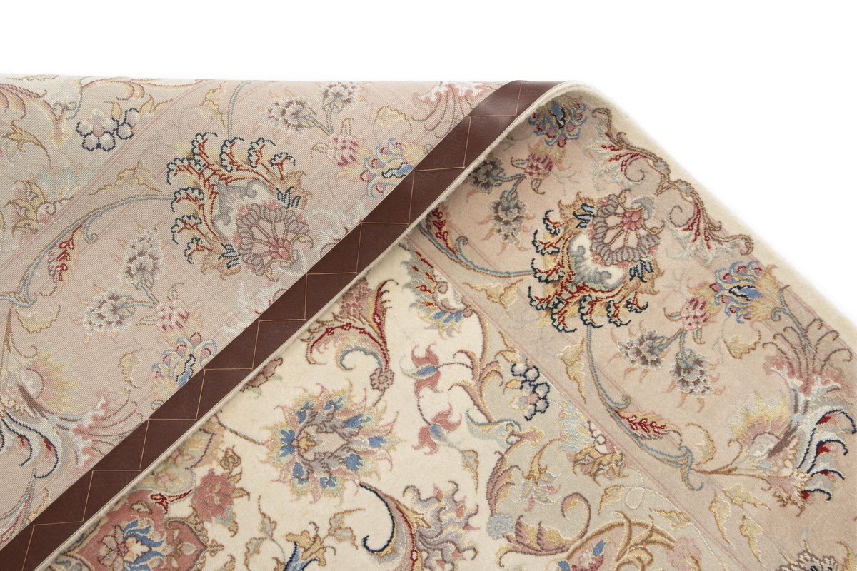 210x156 Tabriz su e con seta