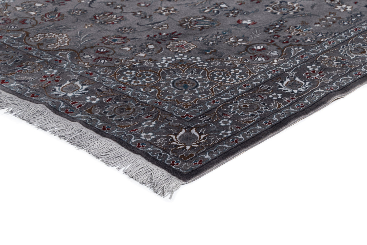 216 x 129 Nain 9 La