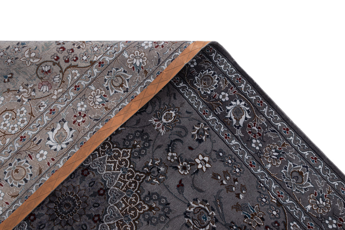 216 x 129 Nain 9 La