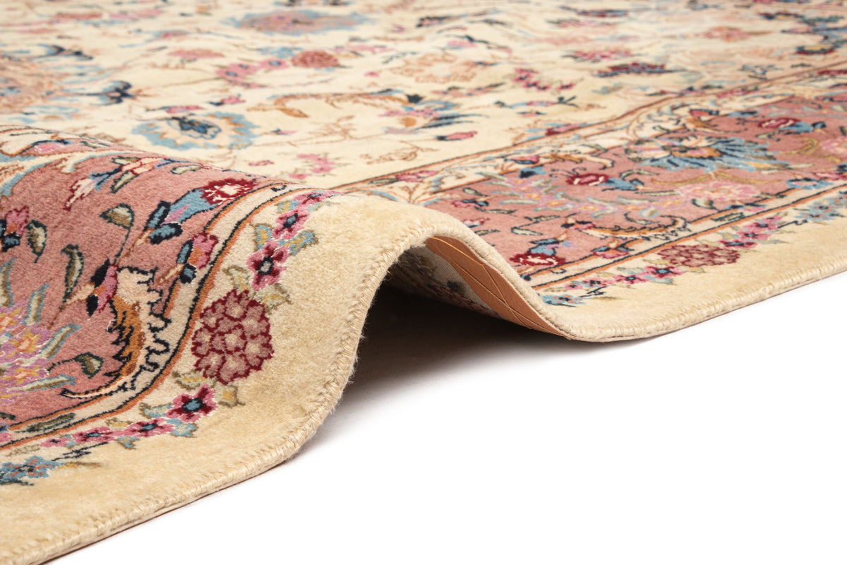 342x244 Tabriz