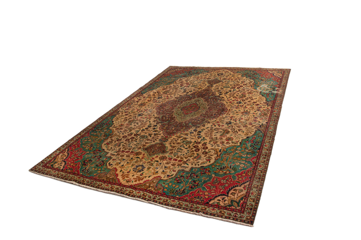 332x221 Tabriz