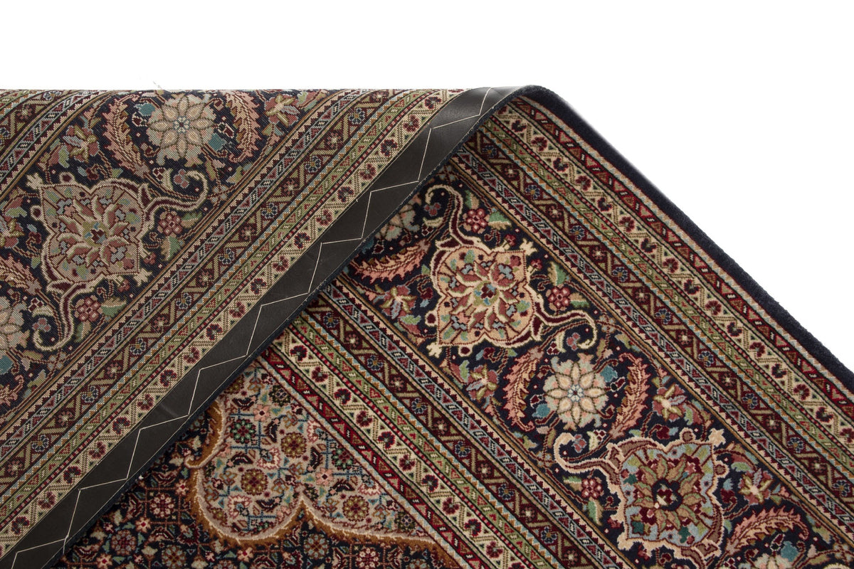 400x325 Tabriz Mahi