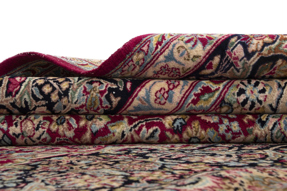 385 x 297 Kirman