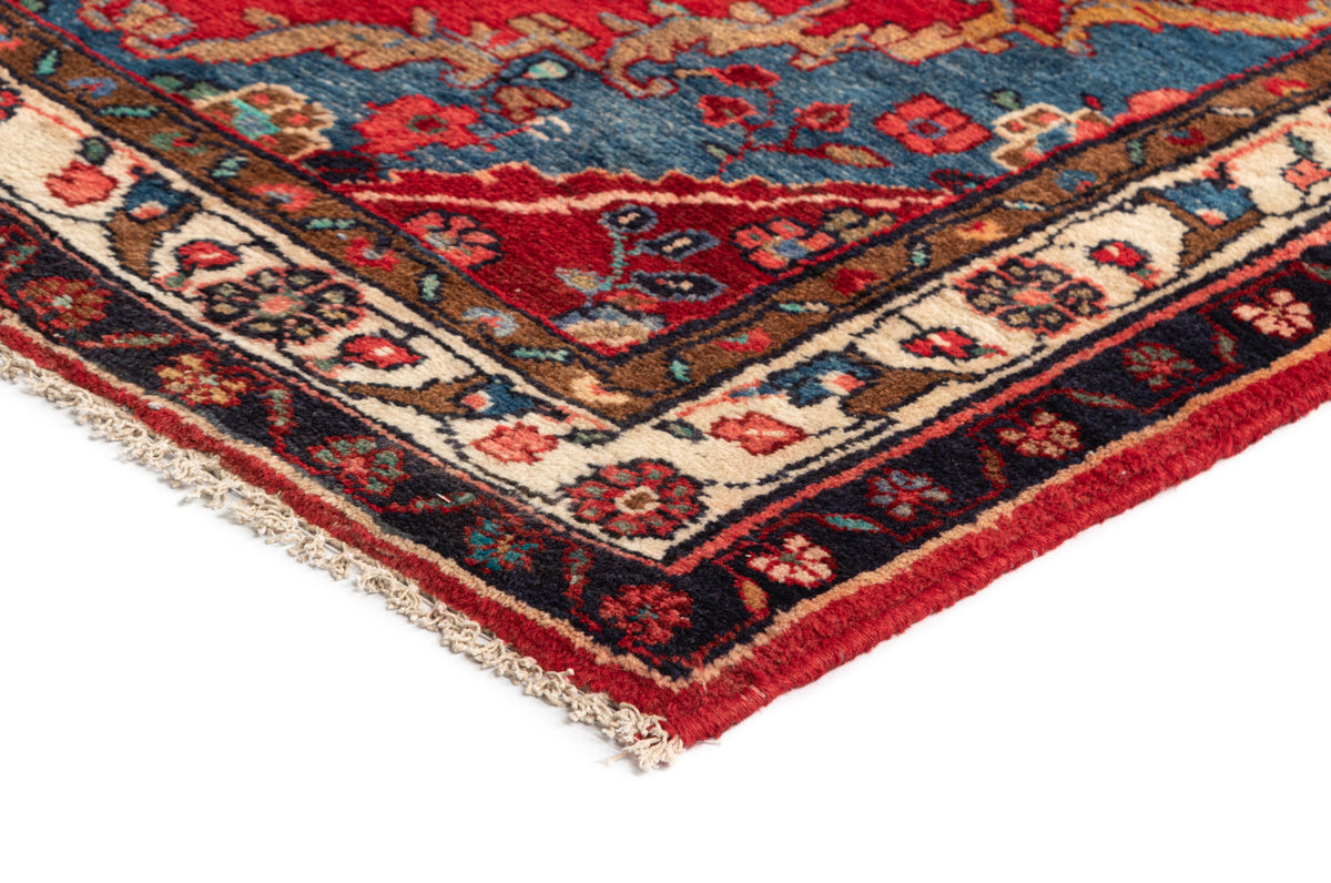 330 x 106 Hamadan