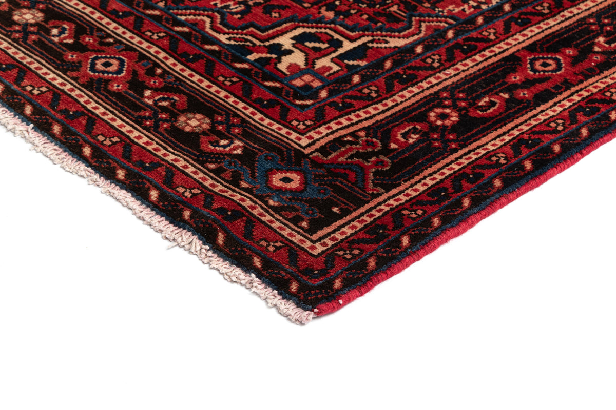 235 x 153 Hamadan