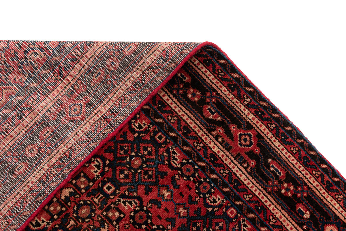 235 x 153 Hamadan