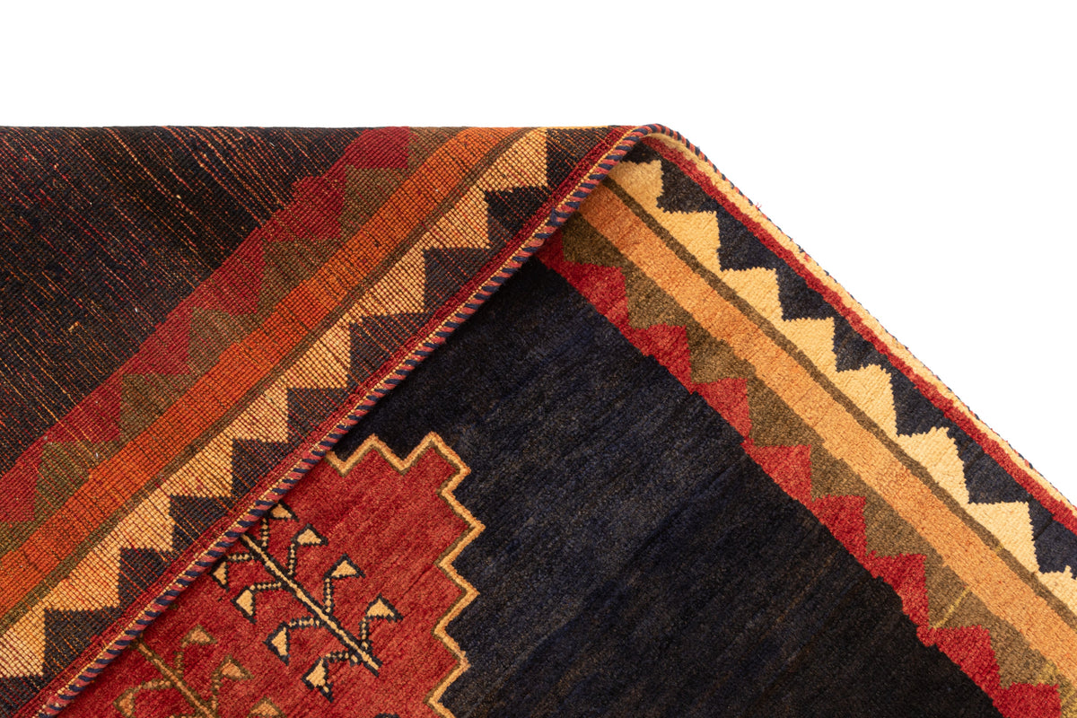 240 x 142 Gabbeh alt