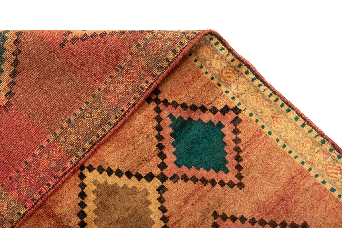 198 x 149 Gabbeh alt