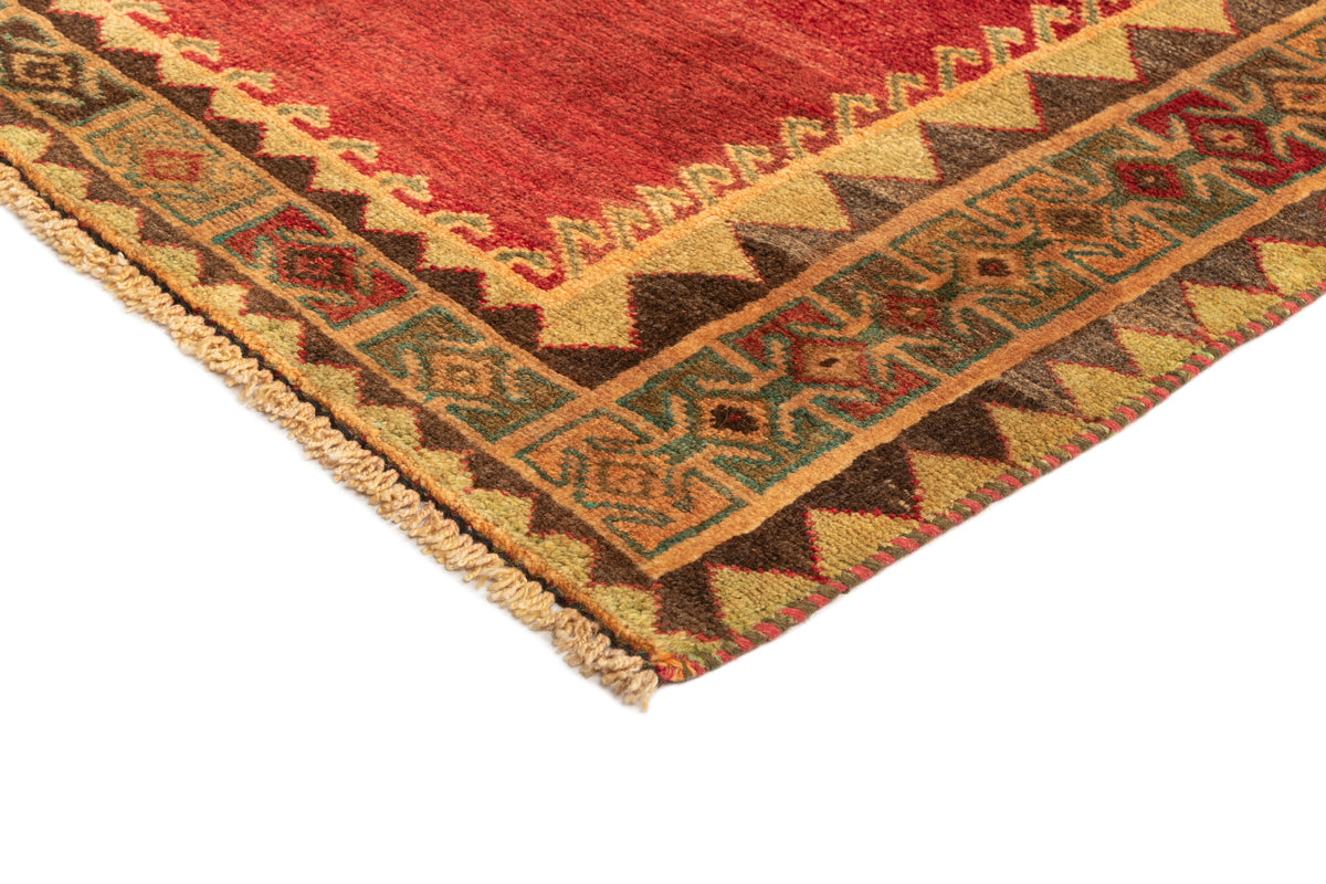 228 x 152 Gabbeh alt