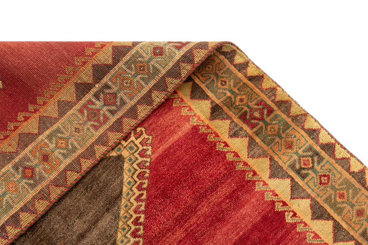 228 x 152 Gabbeh alt