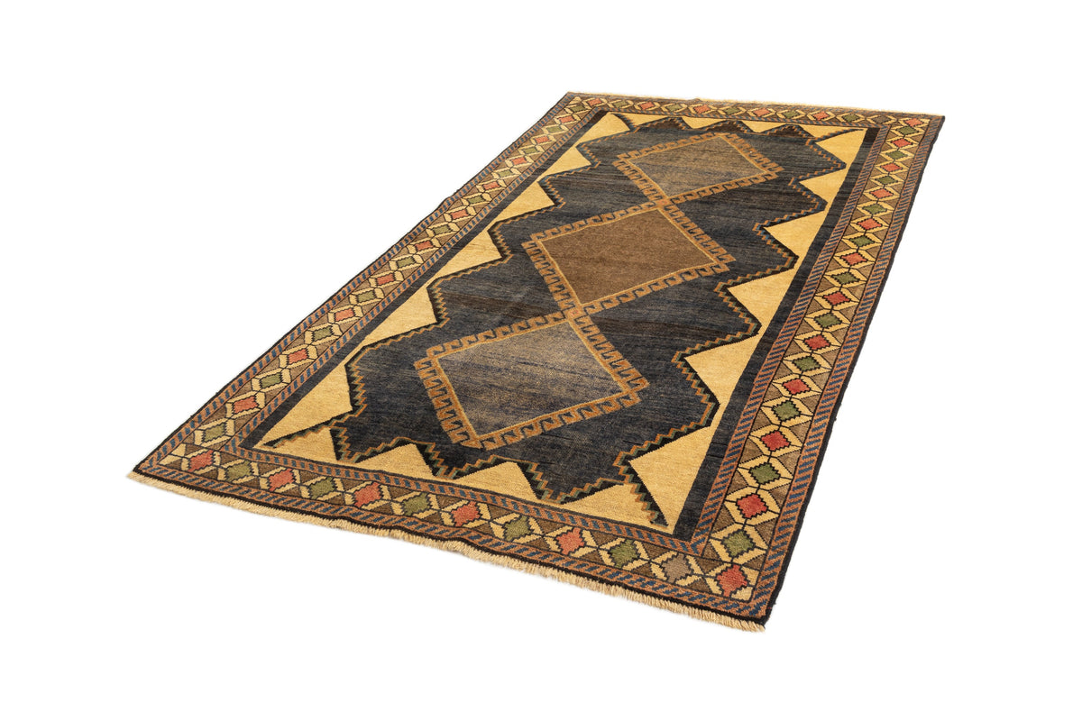 255 x 150 Gabbeh alt