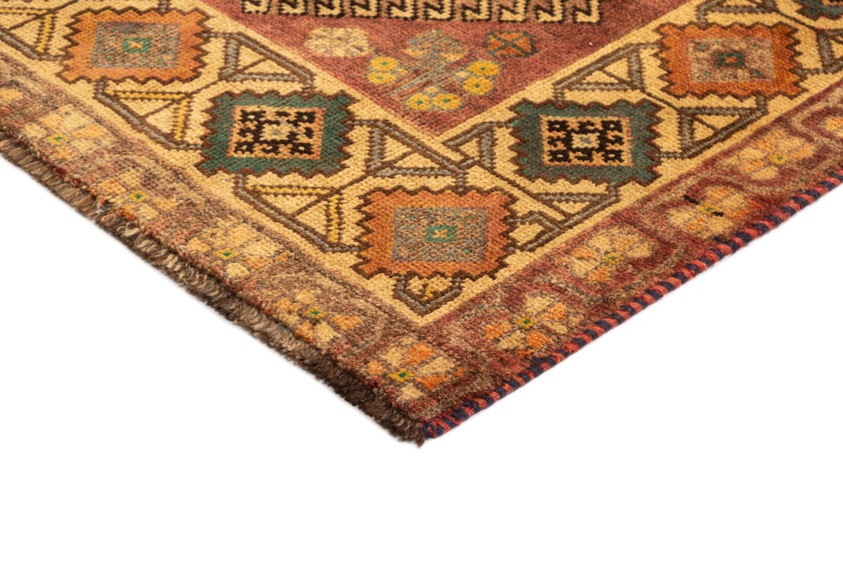 227 x 140 Gabbeh alt