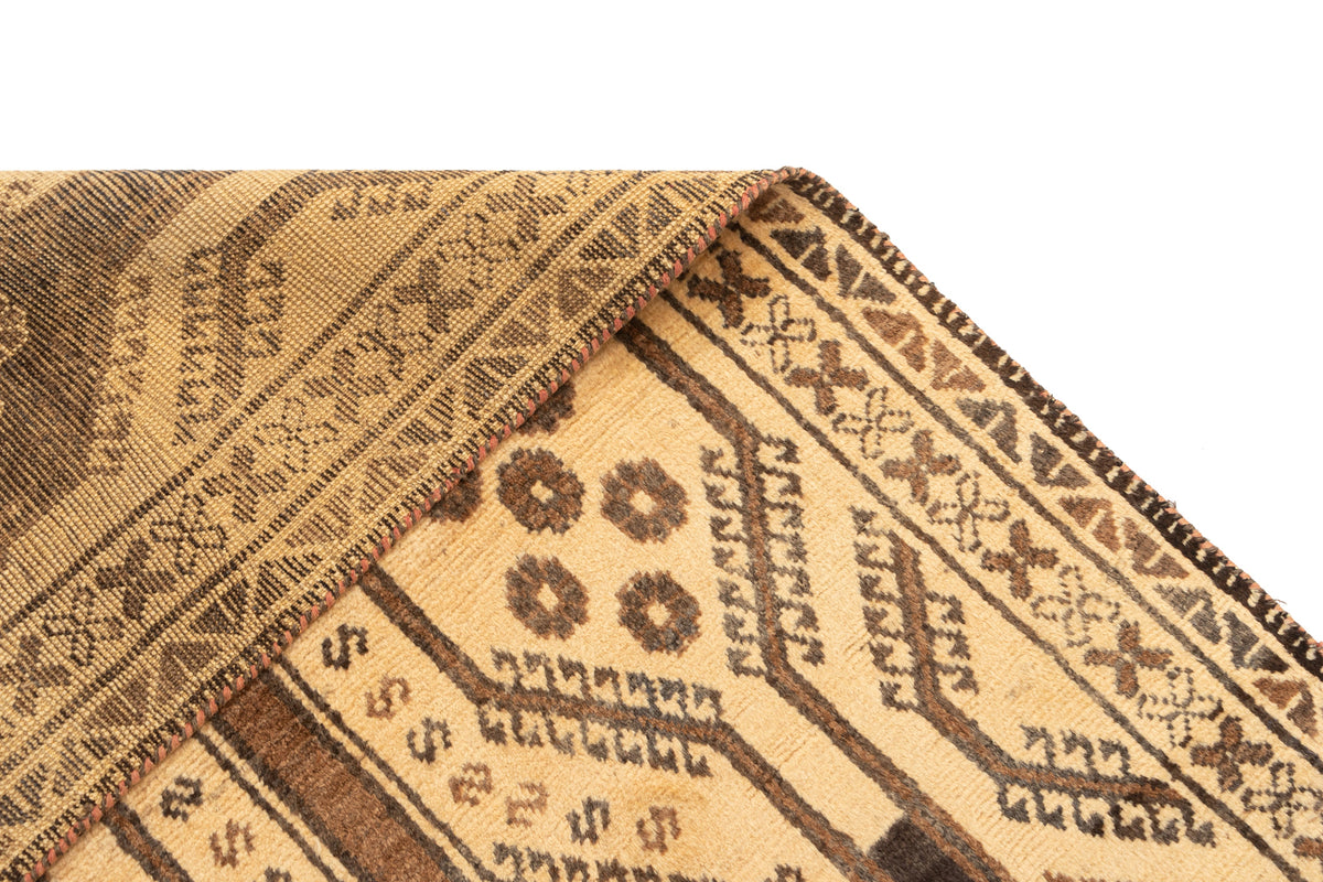 213 x 125 Gabbeh alt
