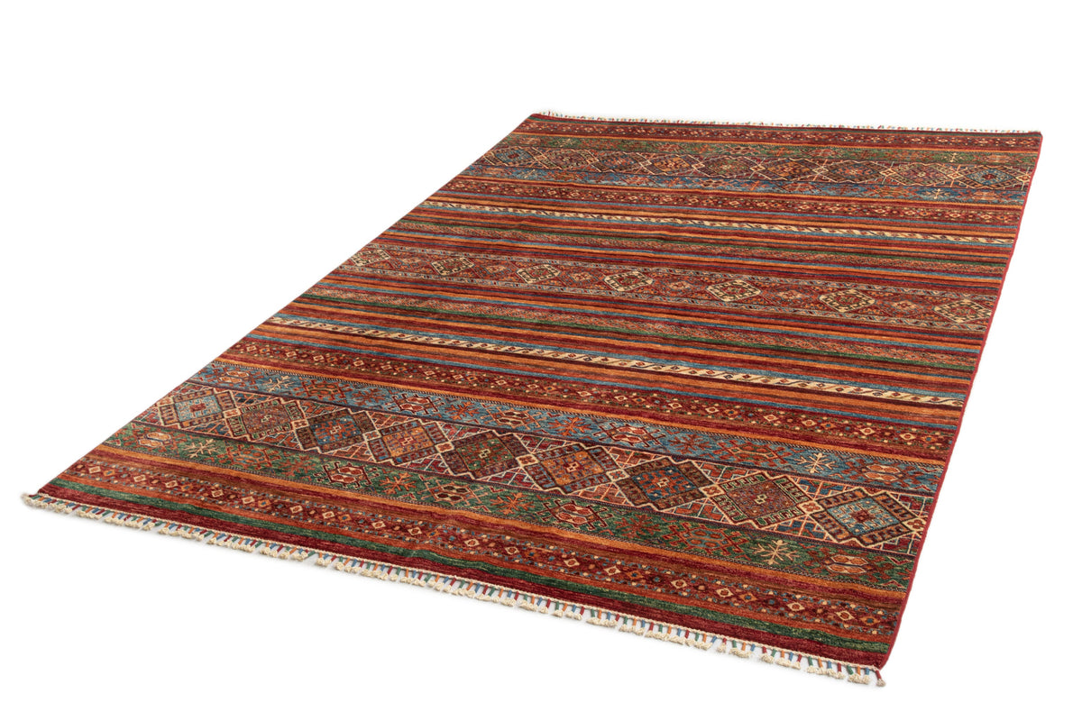 290x203 Aryana