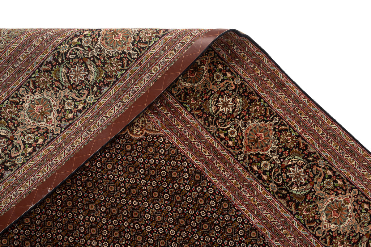 405x298 Tabriz Mahi