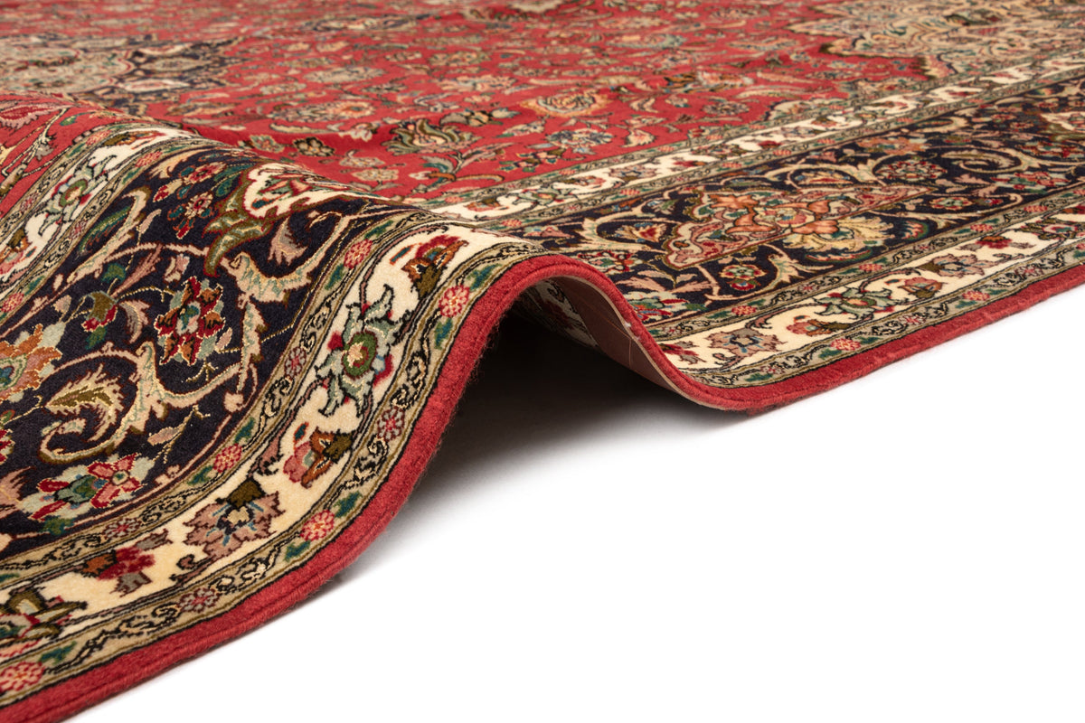 390x298 Tabriz with silk