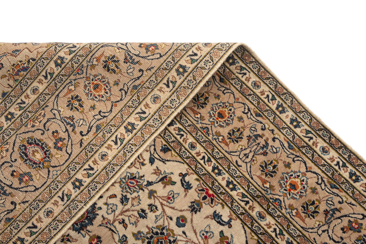 335 x 242 Keshan