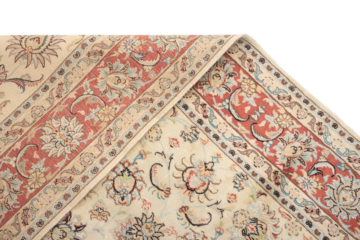 343 x 240 Täbriz