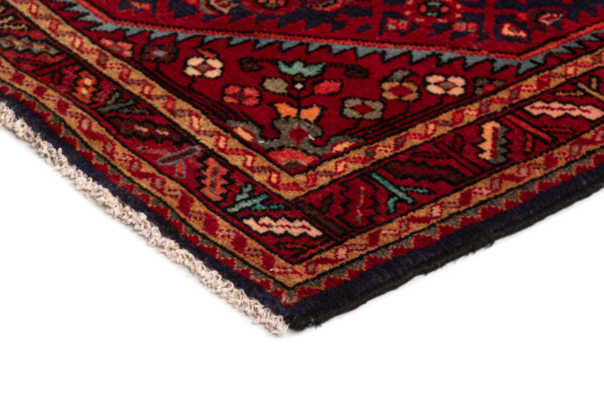 298 x 105 Hamadan