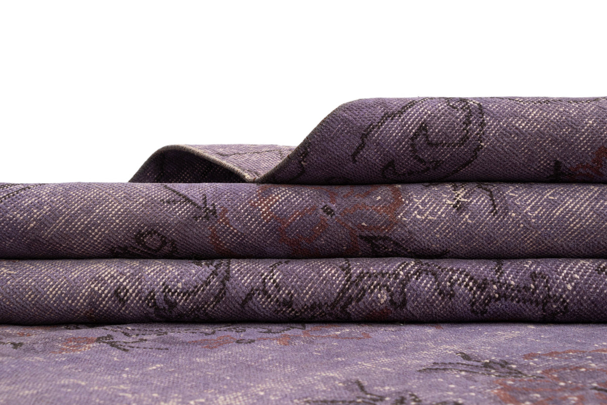265 x 161 Vintage Royal