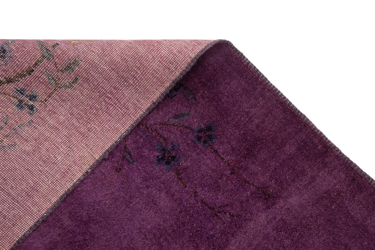 241x149 Vintage Royal