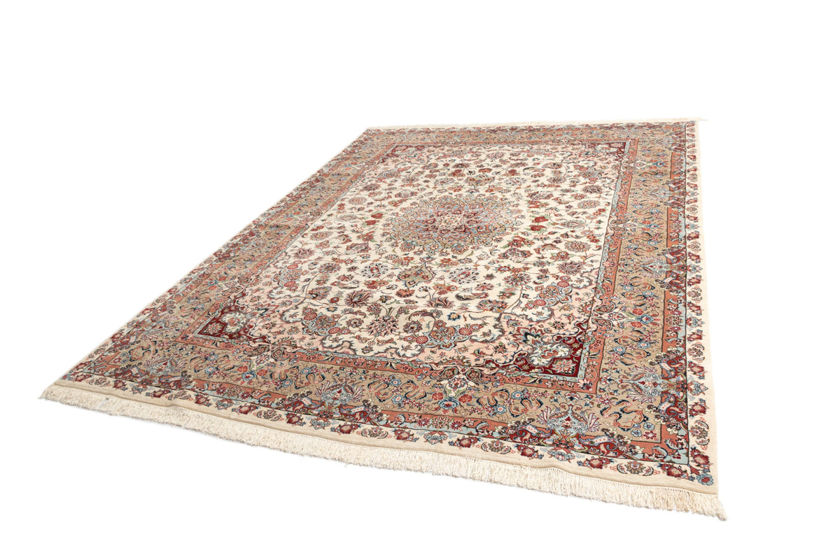 400 x 305 Tabriz