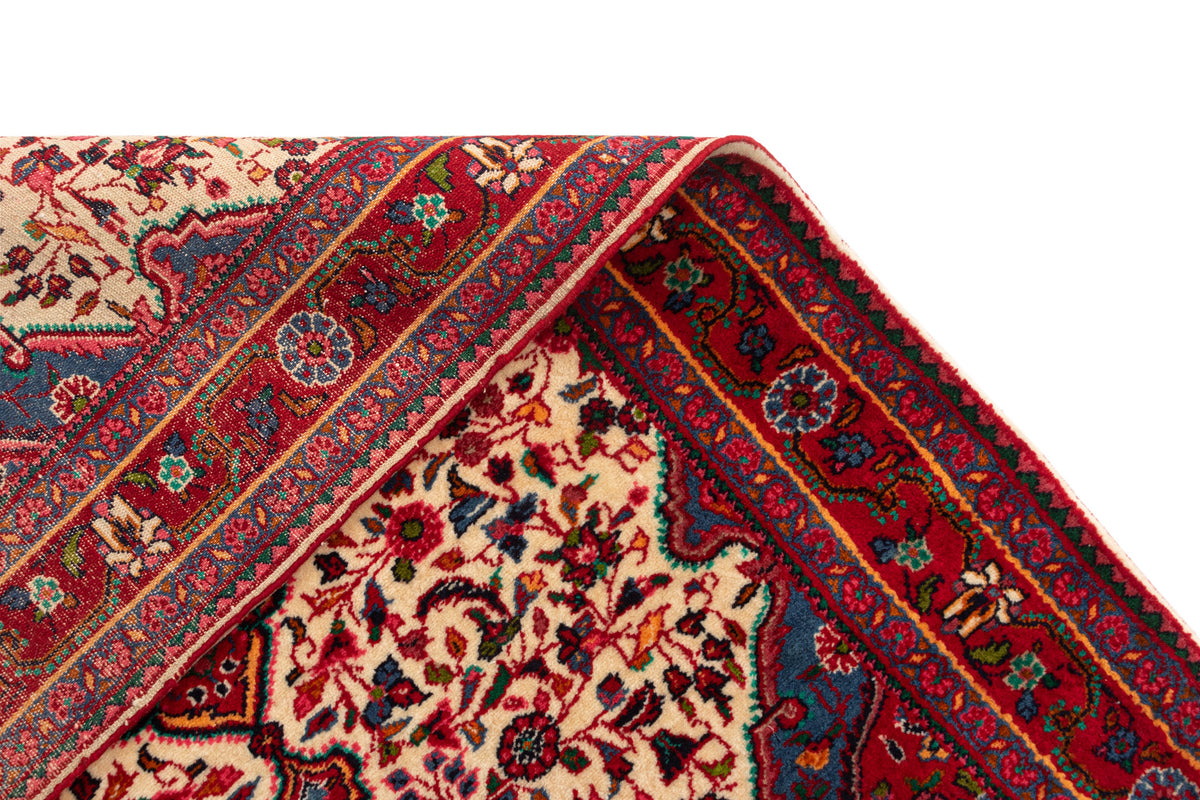 144 x 107 Hamadan