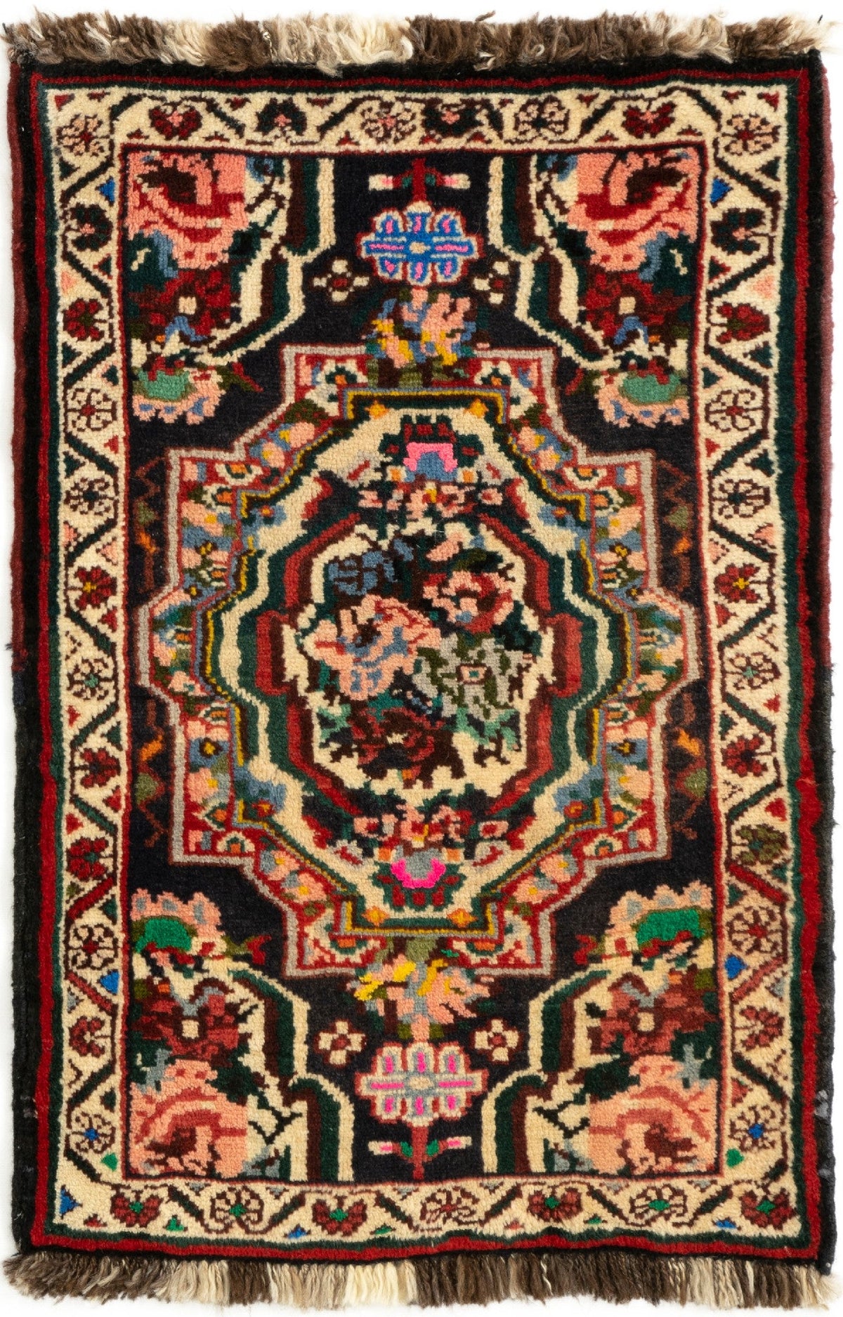 84 x 58 Hamadan