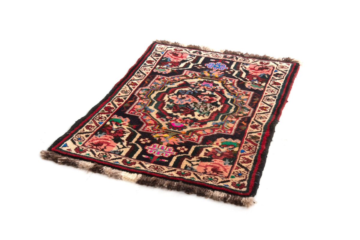 84 x 58 Hamadan