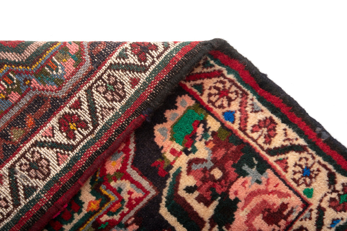 84 x 58 Hamadan