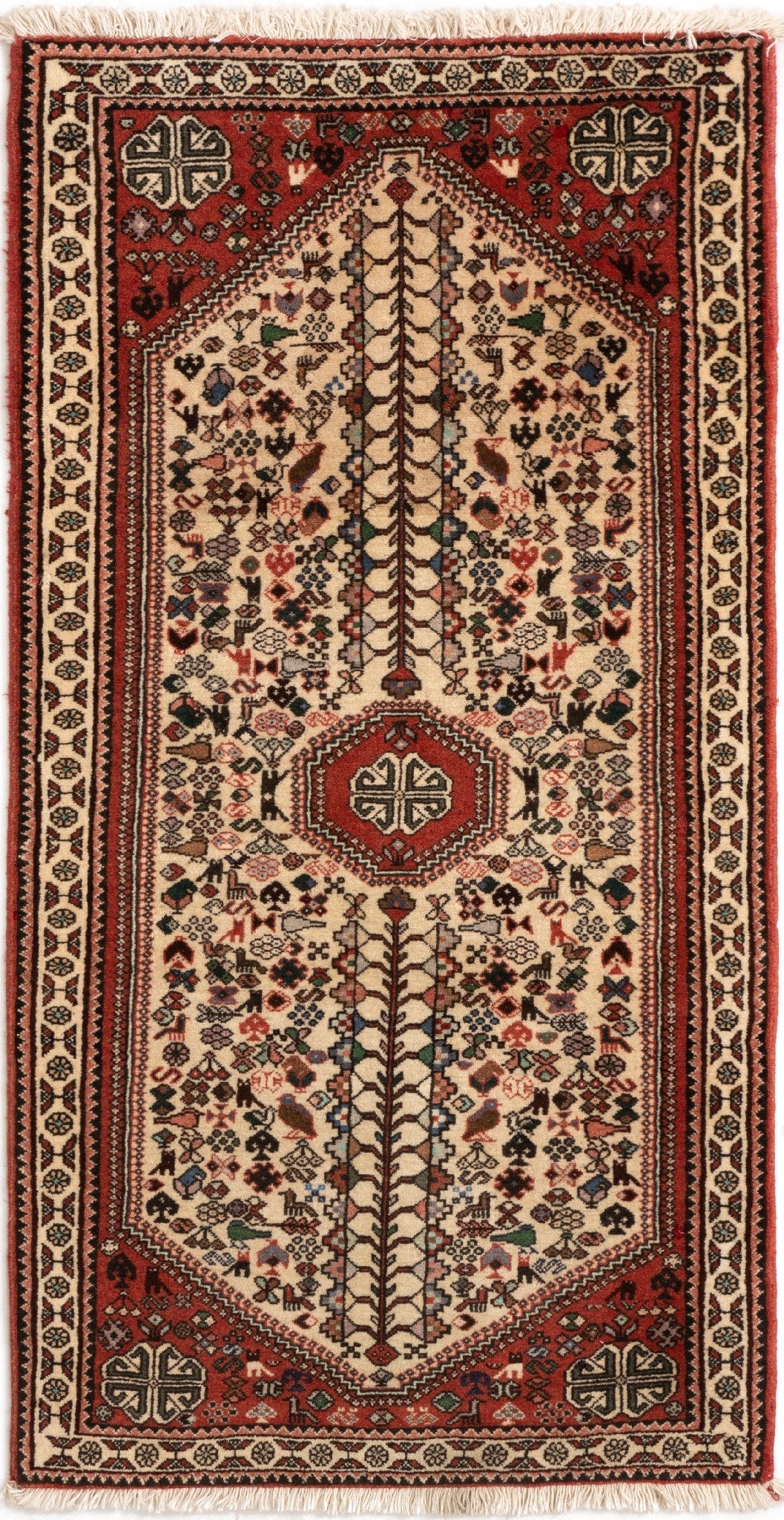 147 x 75 Abadeh