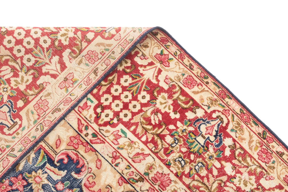 383 x 288 Kirman Vintage