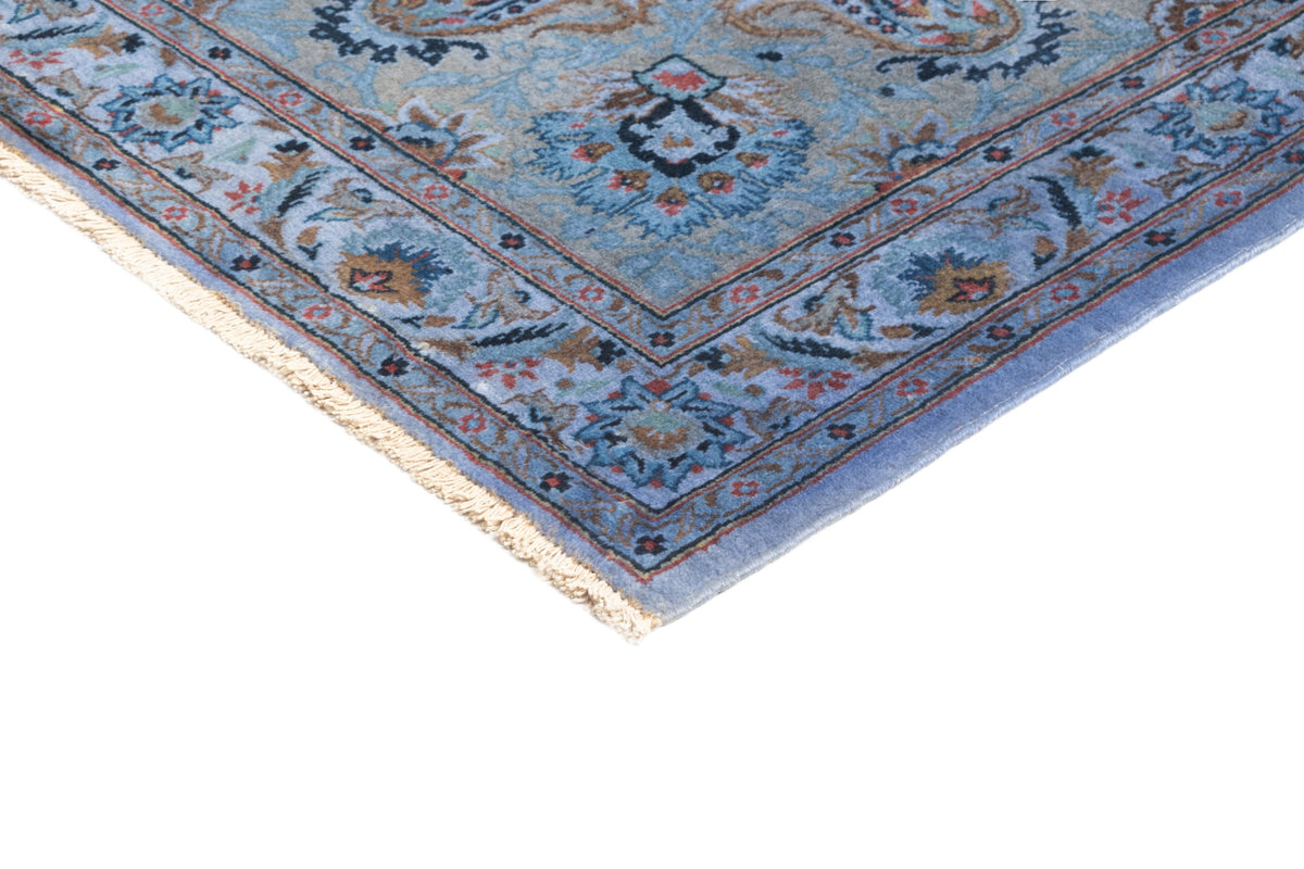 392 x 273 Keshan Vintage