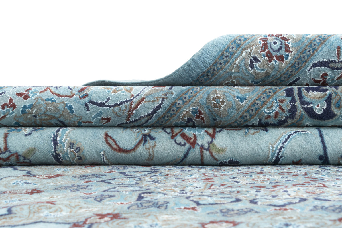 390 x 288 Nain Vintage