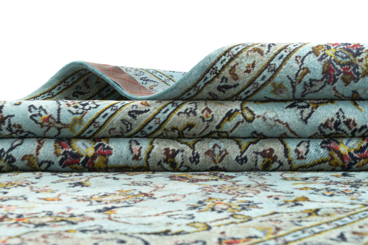 295 x 188 Keshan Vintage