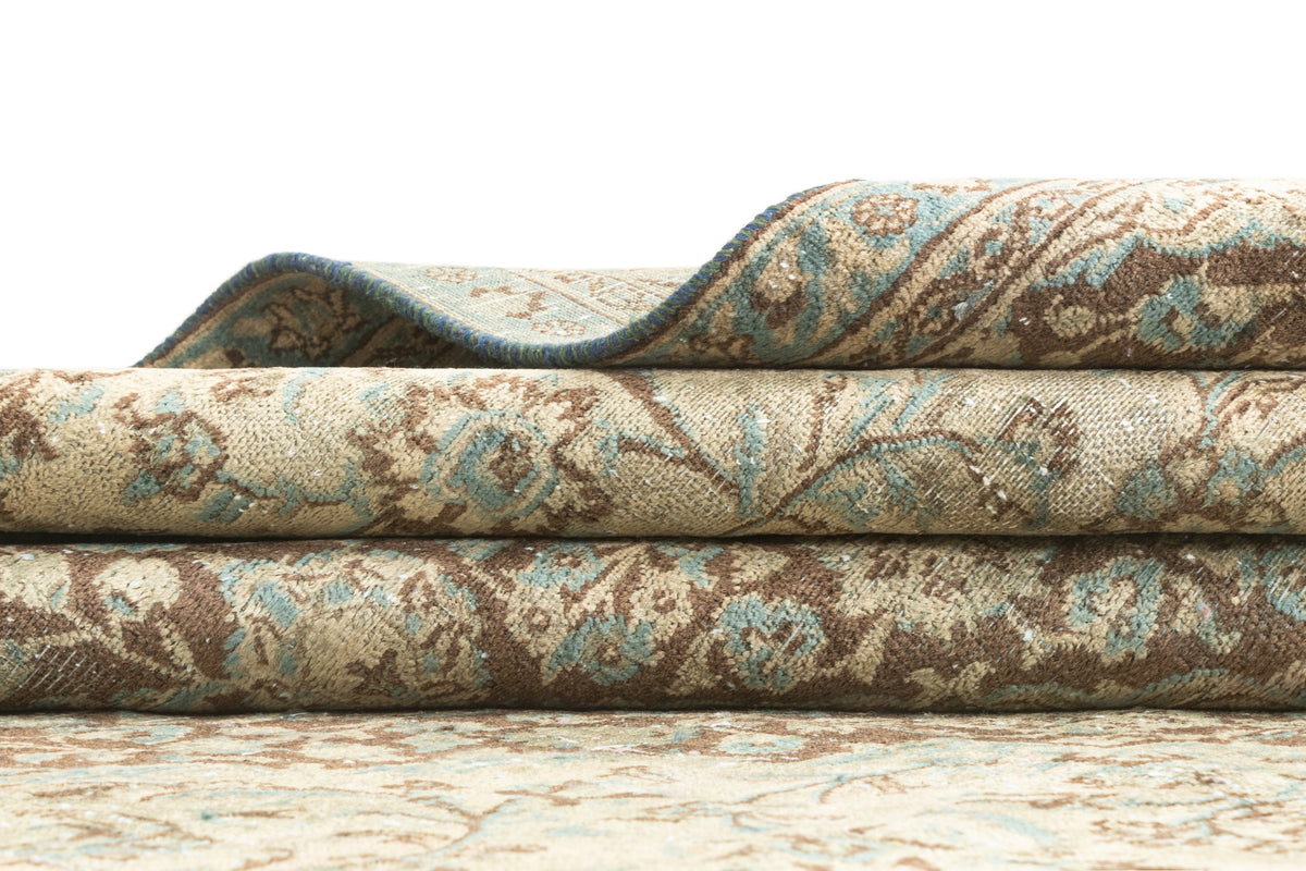 260x203 Vintage Royal