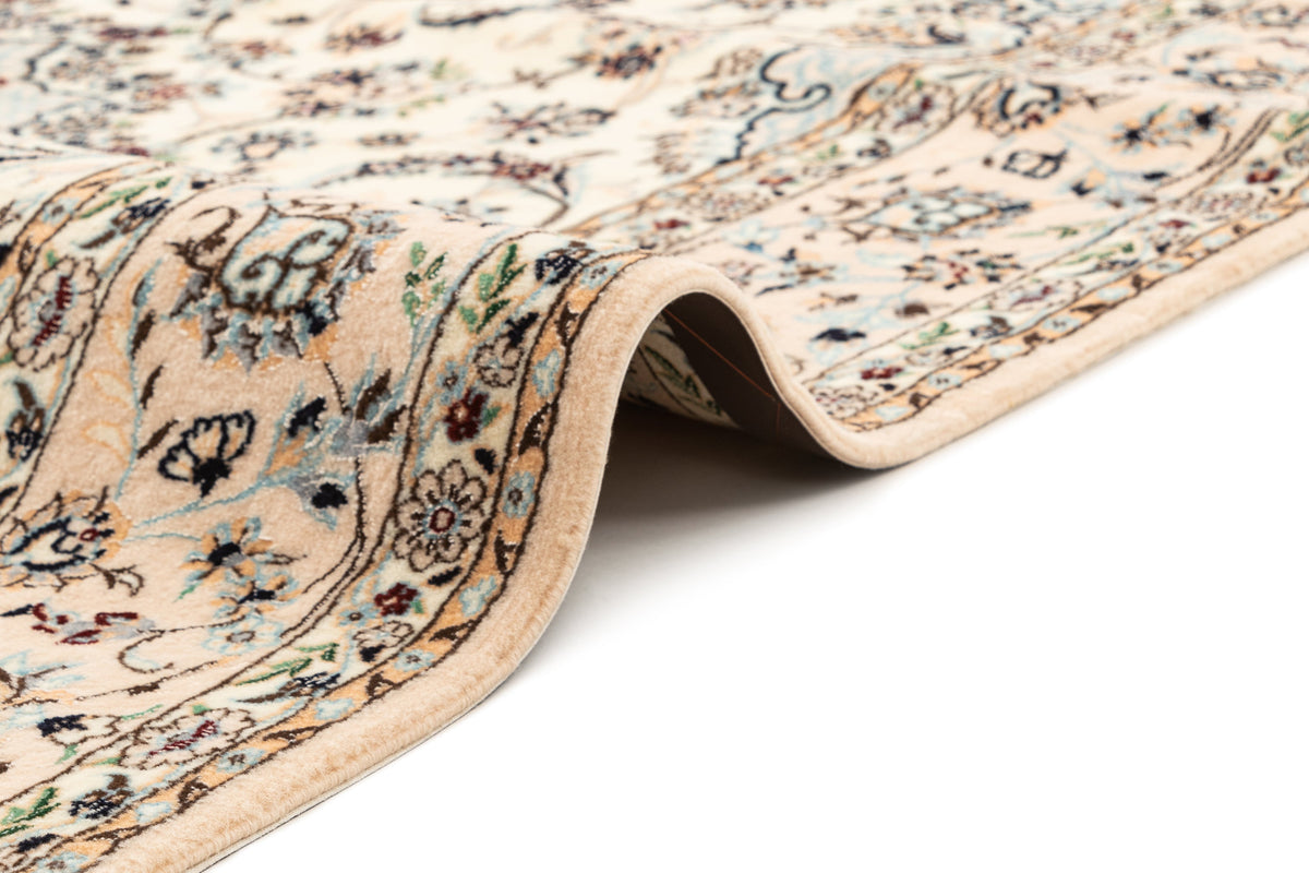 250 x 160 Nain 6 La