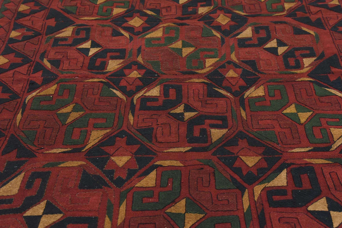 170 x 292 Kelim Suzani