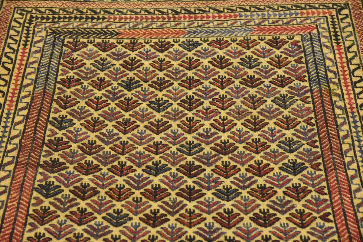 132 x 188 Kelim Afghan
