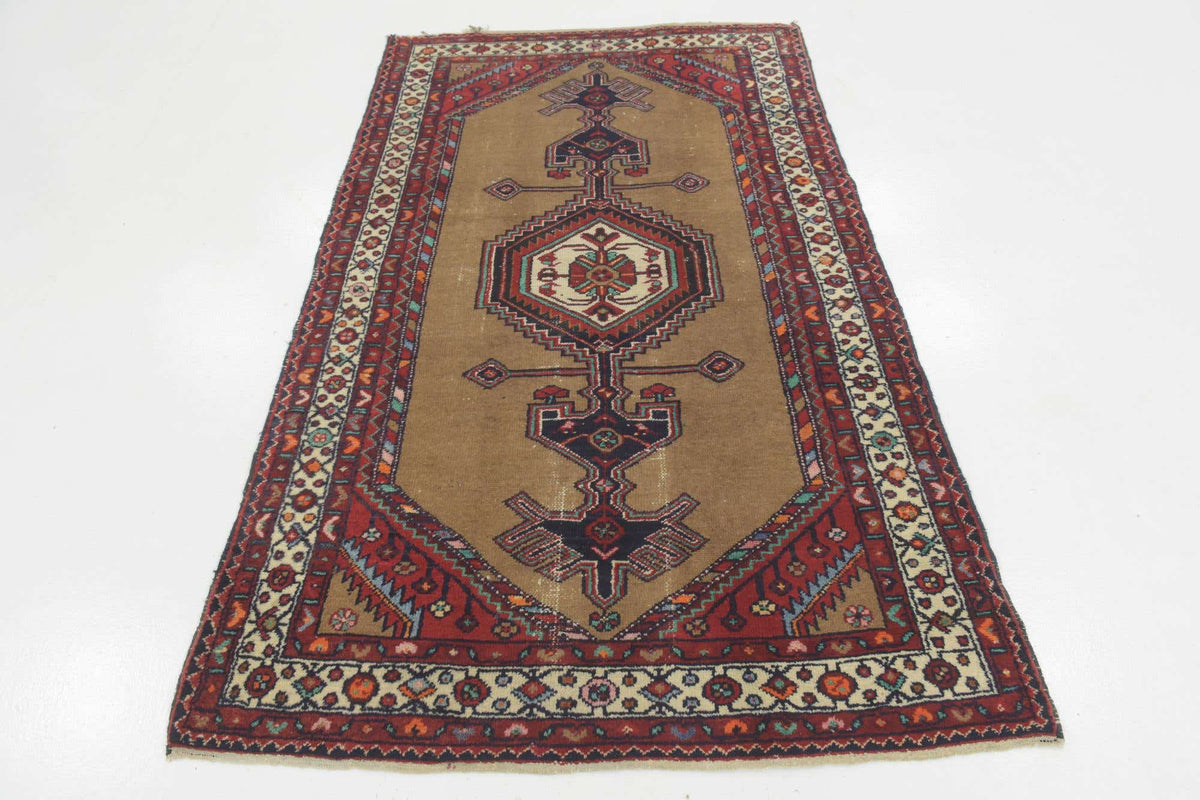 213 x 127 Hamadan