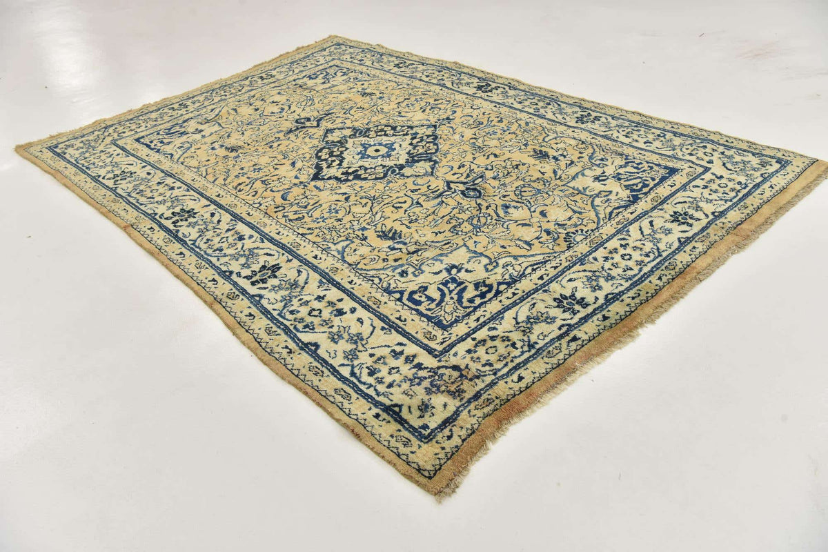 206 x 290 Farahan
