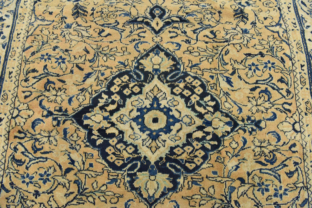 206 x 290 Farahan