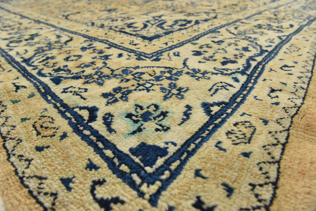 206 x 290 Farahan