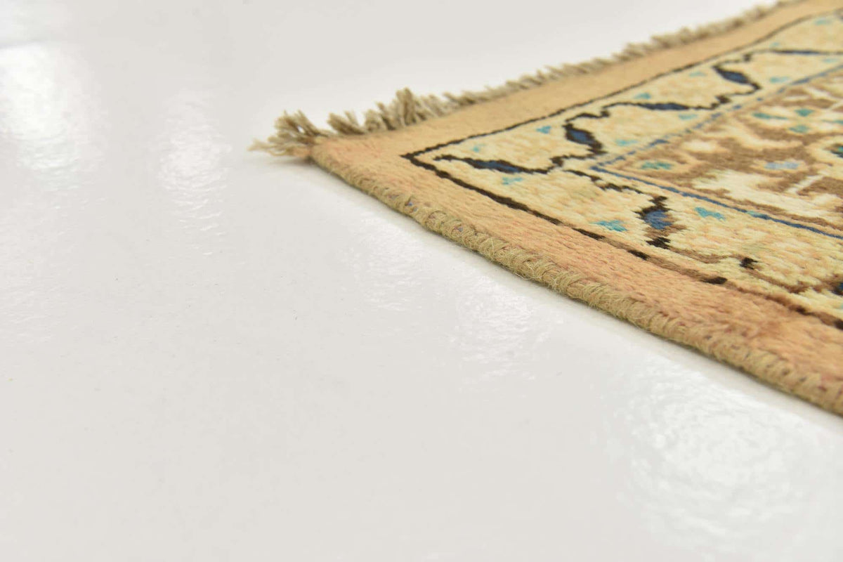 224x335 Farahan