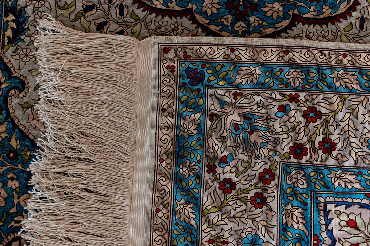 85 x 140 Hereke Seide