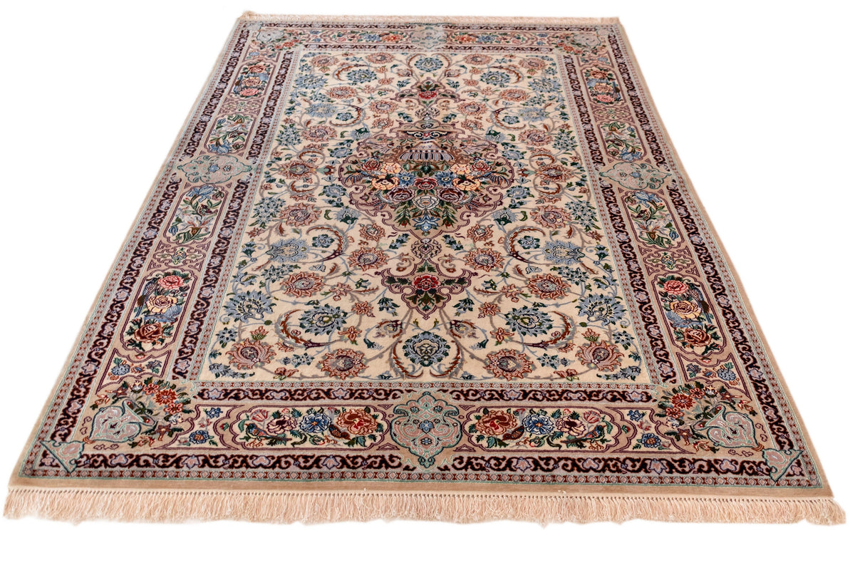 157x231 Isfahan avec soie